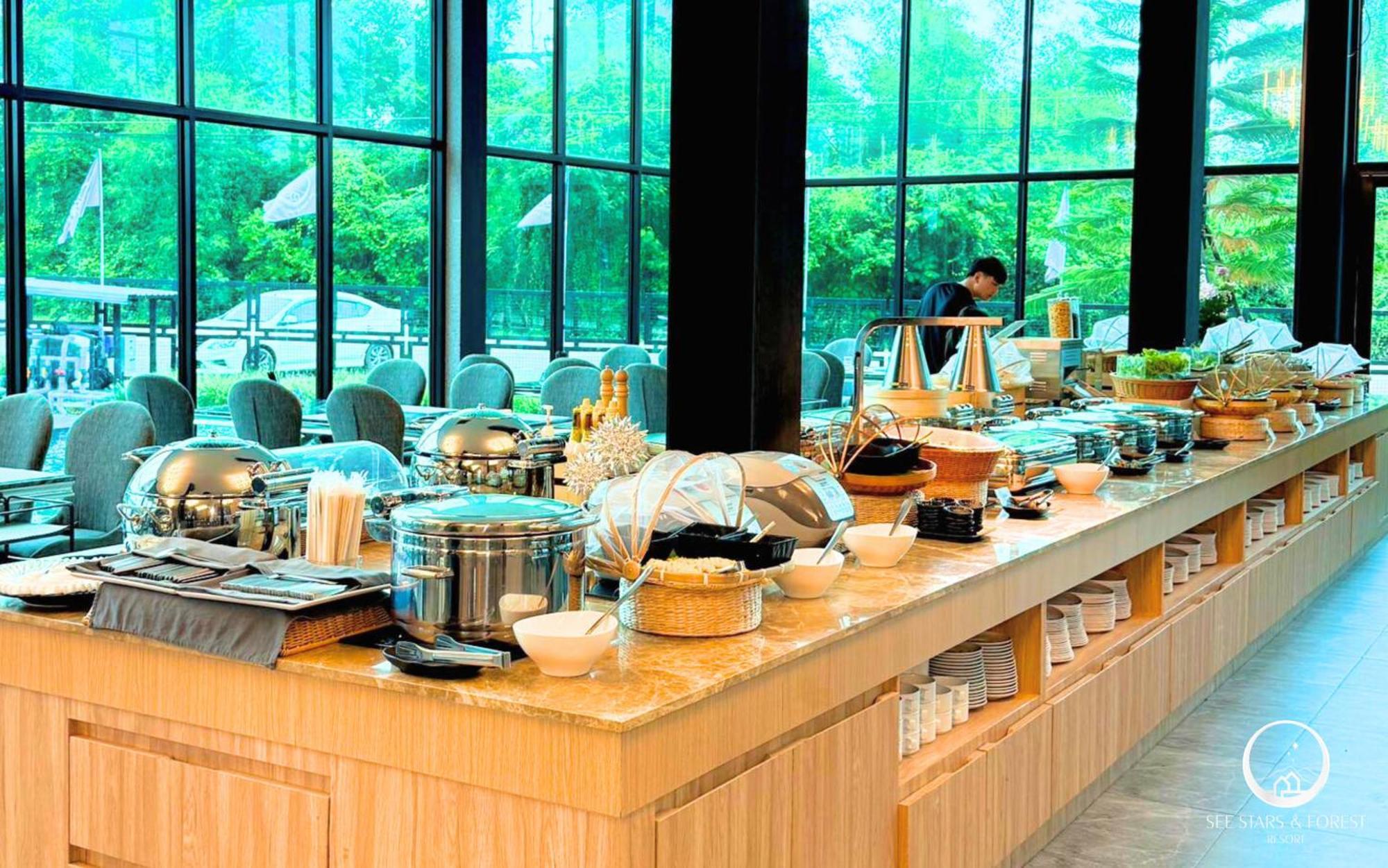 See Stars & Forest Resort Amphoe Sawang Daen Din Exterior photo
