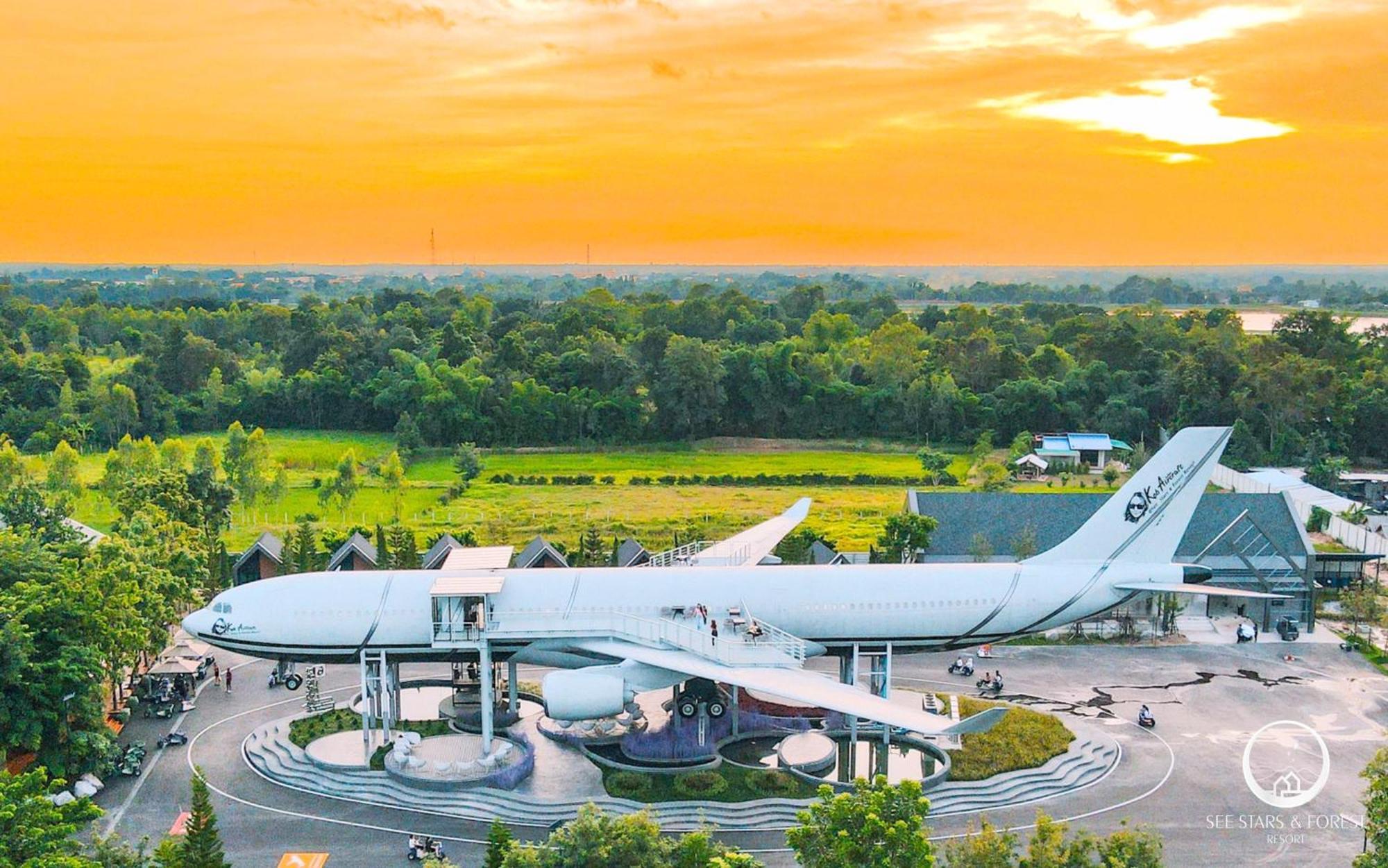See Stars & Forest Resort Amphoe Sawang Daen Din Exterior photo