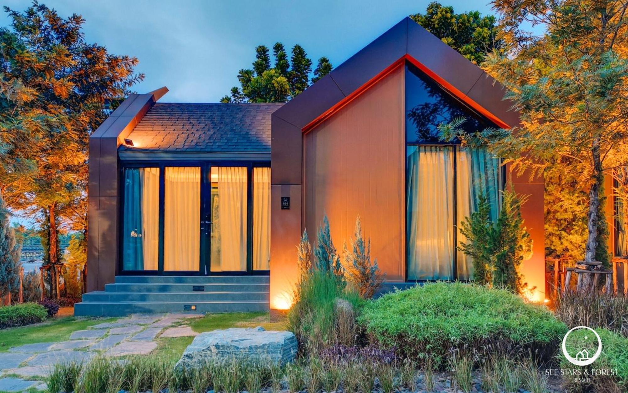 See Stars & Forest Resort Amphoe Sawang Daen Din Exterior photo